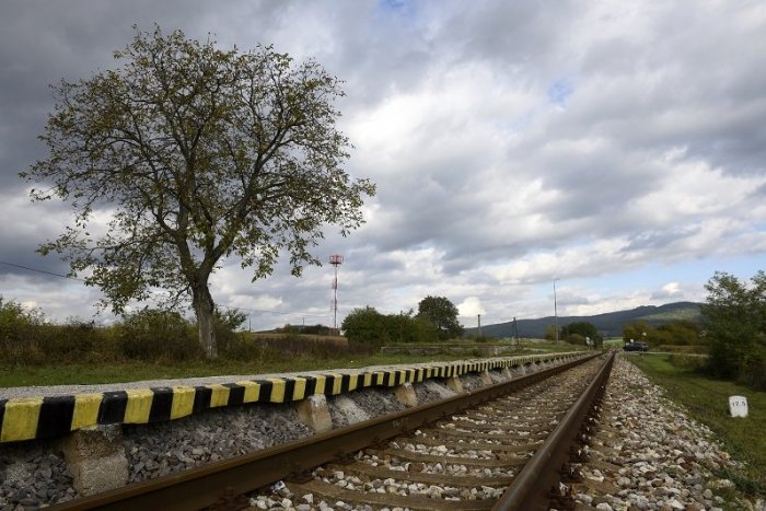 Ilustračný obrázok k článku Pripravte sa na výluku vlakov medzi ŽST Heľpa – ŽST Polomka