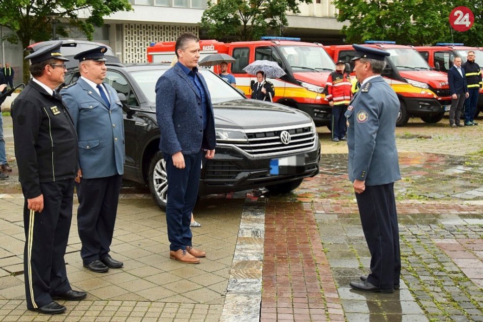 Ilustračný obrázok k článku Mestá a obce v BBSK dostali nové hasičské vozidlá: Poputujú aj do nášho okresu